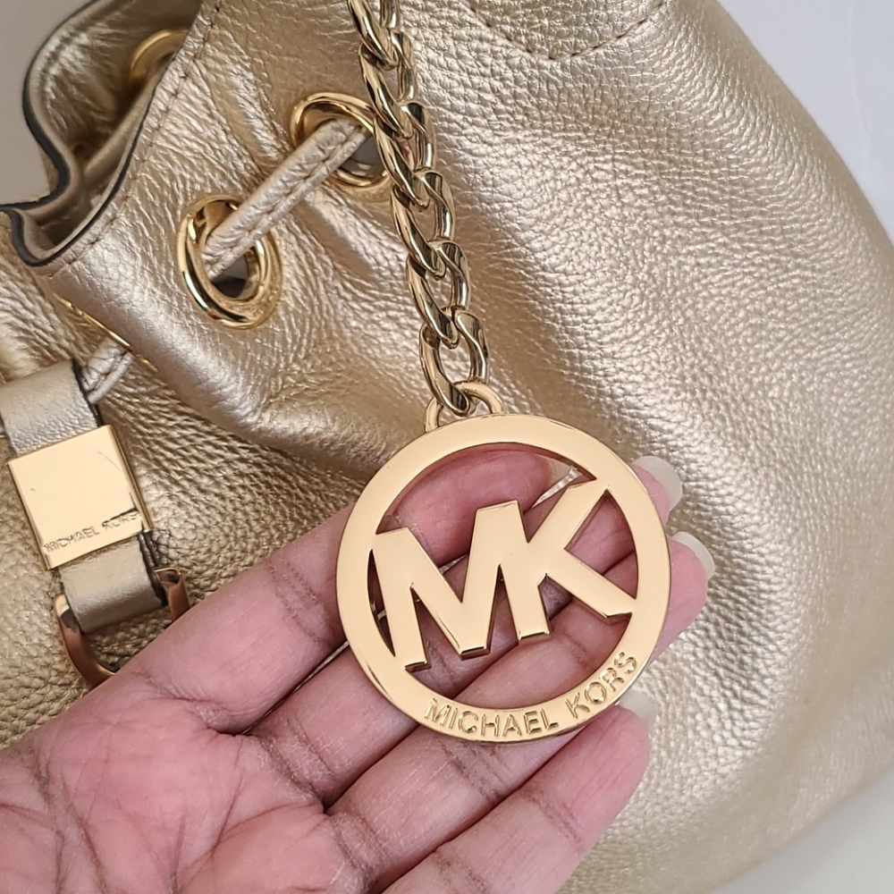 Michael Kors Tote Bag - Picture 9 of 17